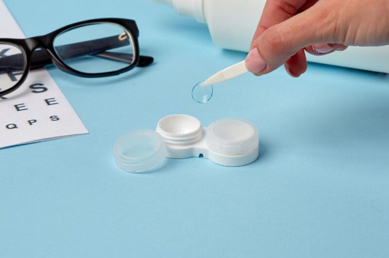 How Long Do Contact Lenses Last?